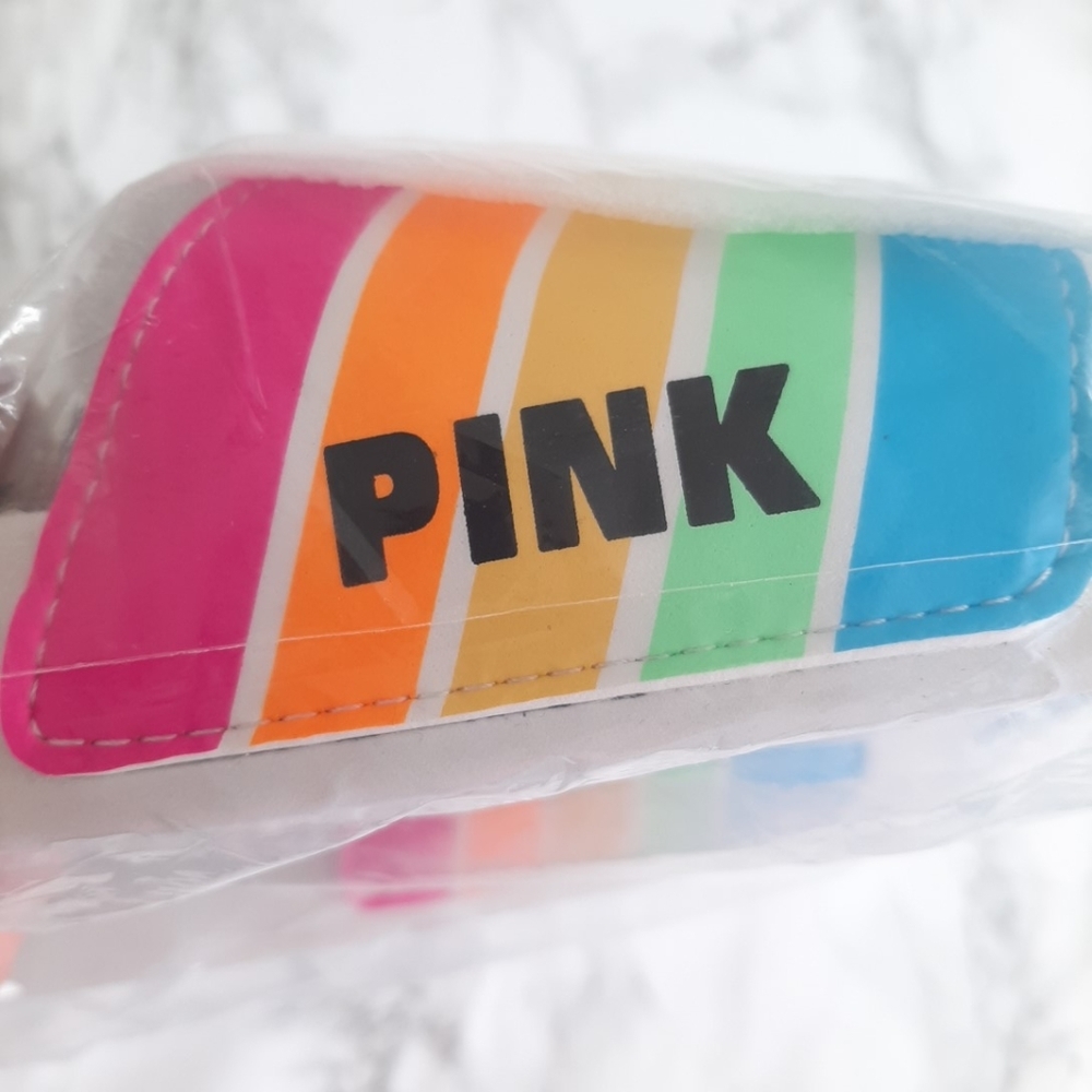 Pink Vs Raimbow SLIDES 9/10 - Picture 3 of 6